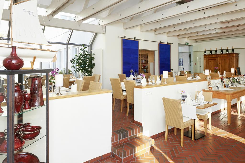 וארן Hotel Kleines Meer מראה חיצוני תמונה