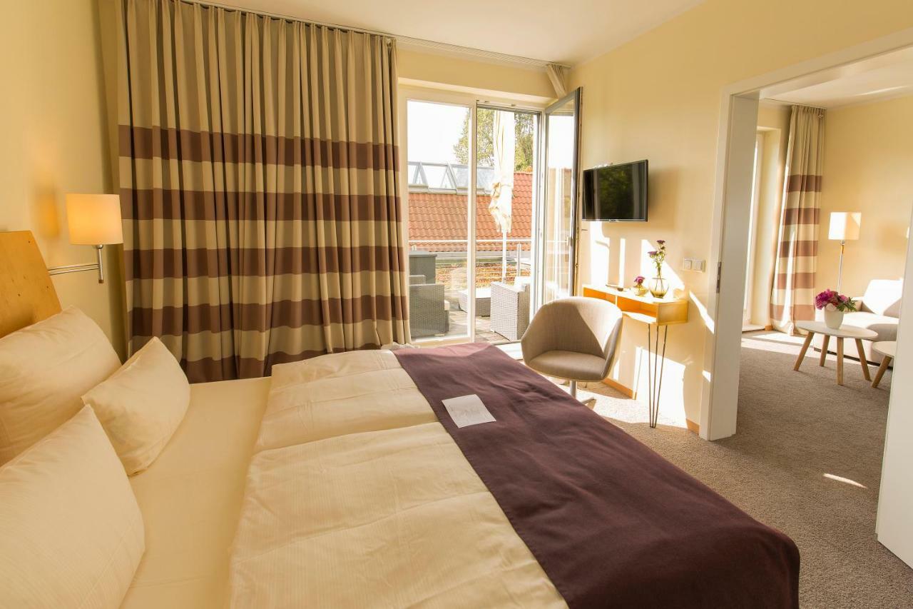 וארן Hotel Kleines Meer מראה חיצוני תמונה