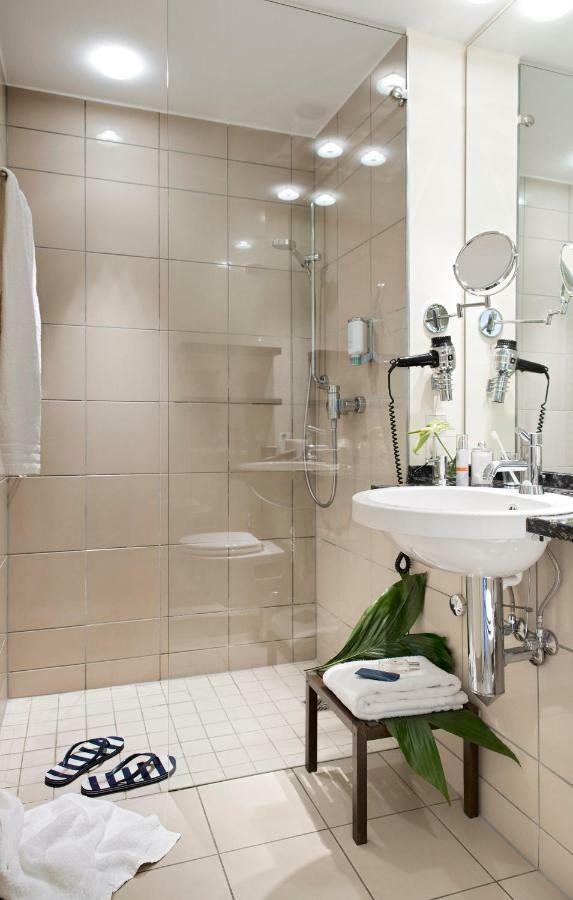 וארן Hotel Kleines Meer מראה חיצוני תמונה